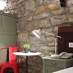 Okako Saint-Sébastien